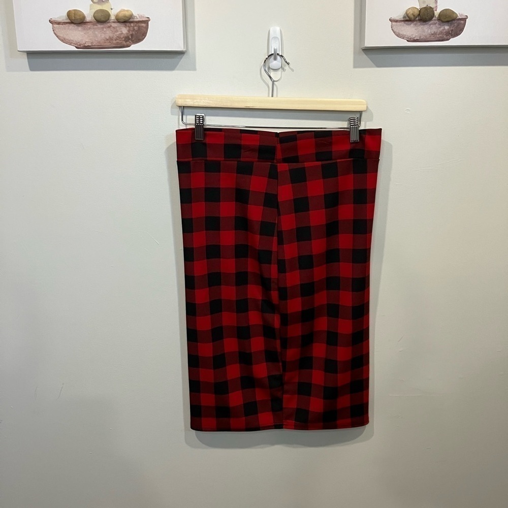 🌸 3/$20 Urban Coco checkered square plaid skirt